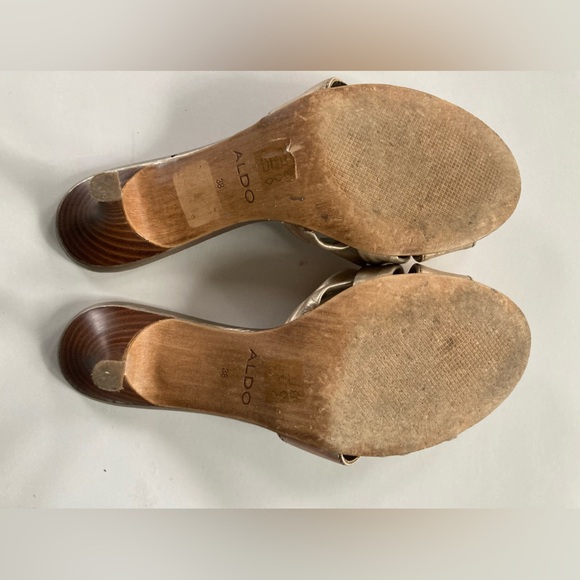 Kitten Heel Aldo Slides - Picture 3 of 6